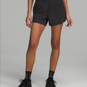 Hotty Hot High-Rise lined short 4”